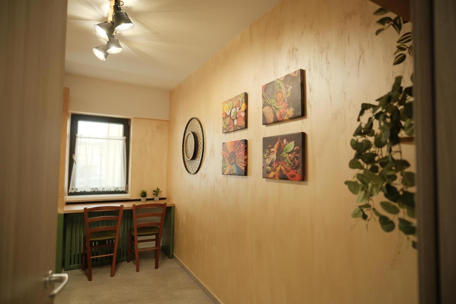 Green Studio Targu Neamt Exterior photo